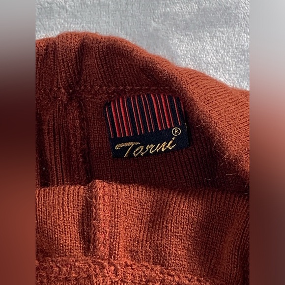 Rust Red Knit Leggings - Picture 6 of 11